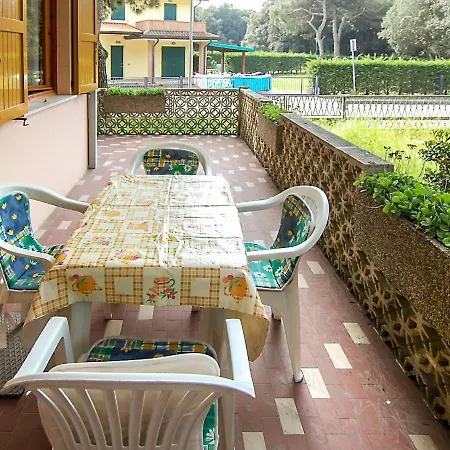 Apartment Casa Lucrezia-1 By Interhome *